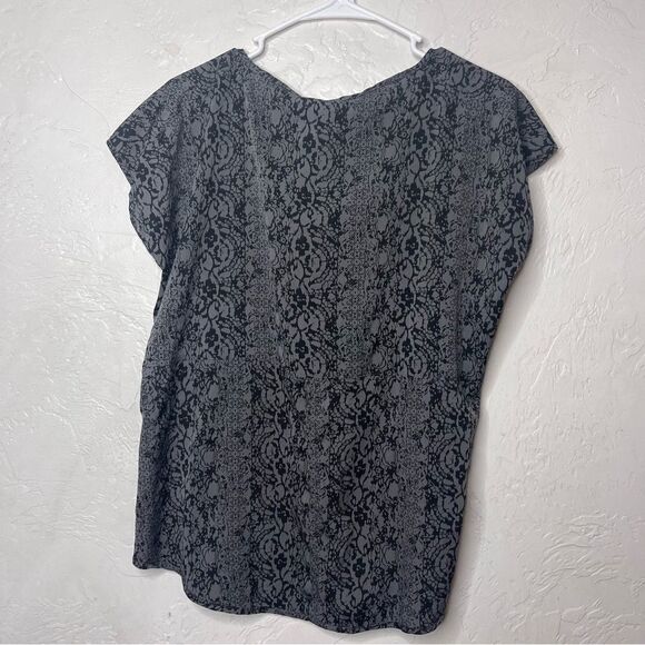 Converse Mauve Purple Blouse Top Size Medium - Picture 4 of 4